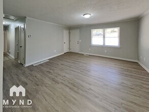 3457 White Oak Ct in Winston, GA - Foto de edificio - Building Photo