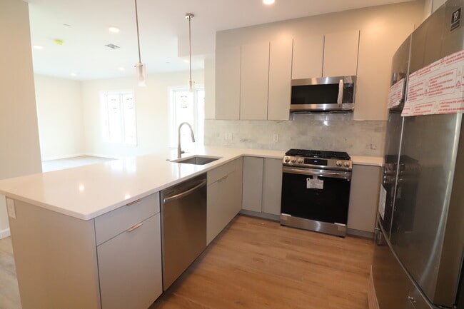 property at 458 Washington St
