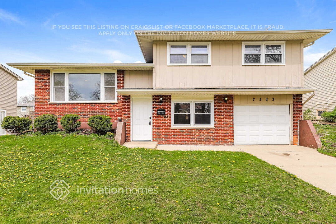 7522 164th Pl in Tinley Park, IL - Building Photo