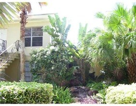 347 N Birch Rd in Fort Lauderdale, FL - Building Photo - Building Photo