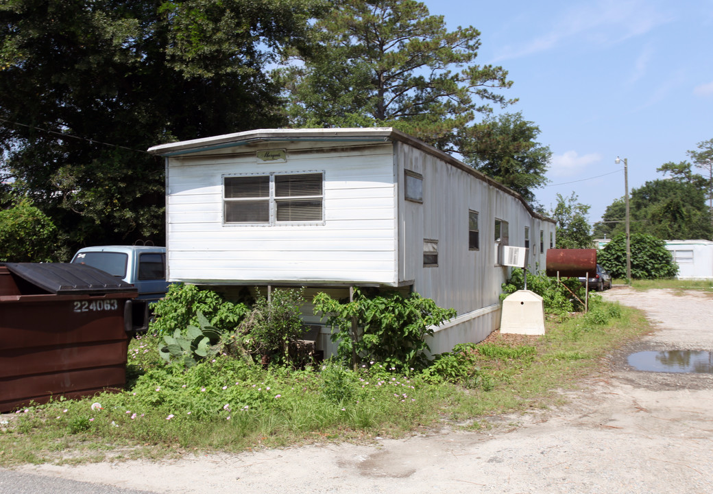 107 Townsend Ln in Leland, NC - Building Photo