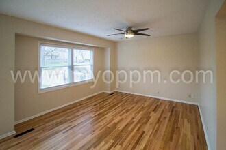 3336 S 126th St in Omaha, NE - Building Photo - Building Photo