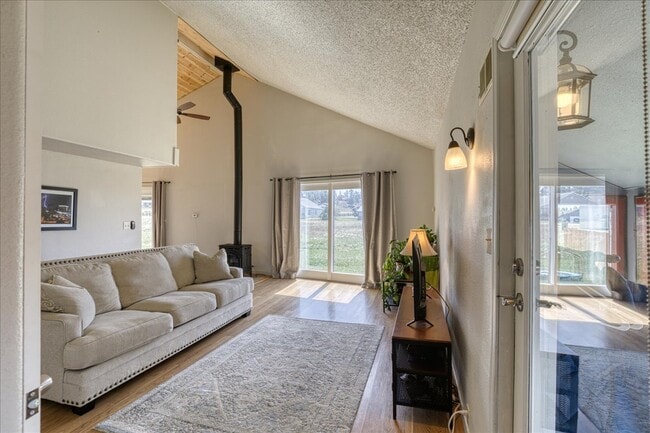 property at 43 Scratch Ct