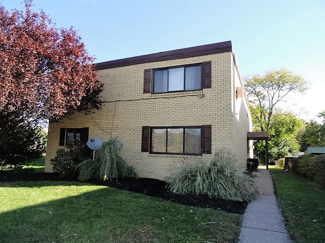 3643 N Front St, Unit B in Harrisburg, PA - Building Photo - Building Photo