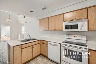 21487 E 47th Ave in Denver, CO - Building Photo - Building Photo