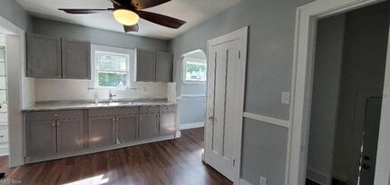 3878 W 137th St in Cleveland, OH - Building Photo - Building Photo