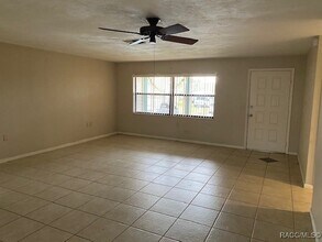 287 W Casurina Pl, Unit 4206 in Beverly Hills, FL - Foto de edificio - Building Photo