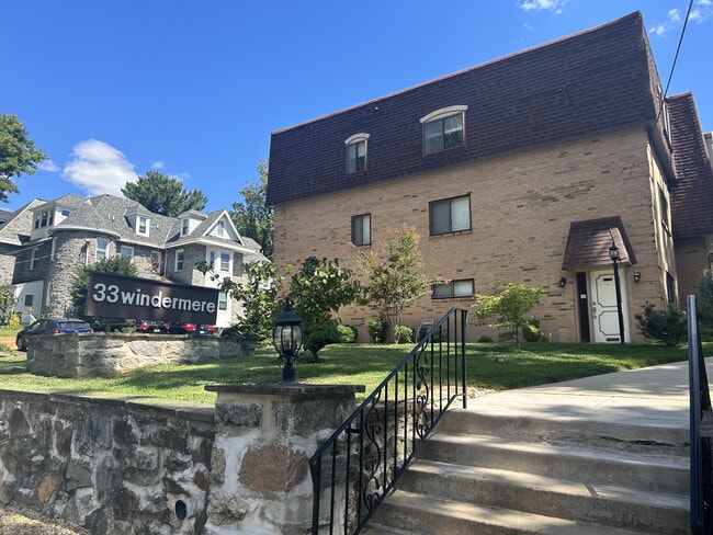 33 Windemere Apartments