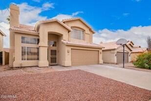 100 N Bradley Dr in Chandler, AZ - Building Photo