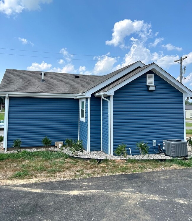 1010 Stubbins St in Bowling Green, KY - Building Photo - Building Photo