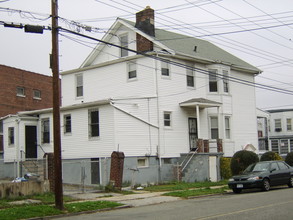 1168 E 221st St in Bronx, NY - Building Photo - Building Photo