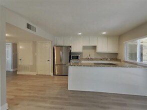 5512 Squires Dr in The Colony, TX - Building Photo - Building Photo