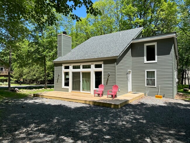 property at 5 Masters Trail