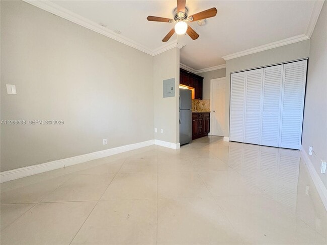 property at 2901 Middle River Dr