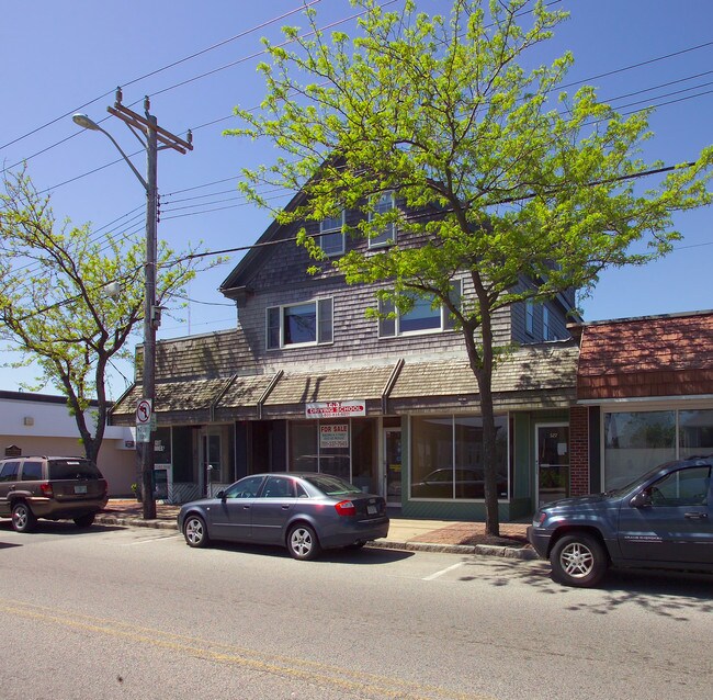 527 Nantasket Ave in Hull, MA - Building Photo - Building Photo