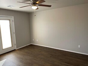 567 Walker in Newcastle, OK - Building Photo - Building Photo