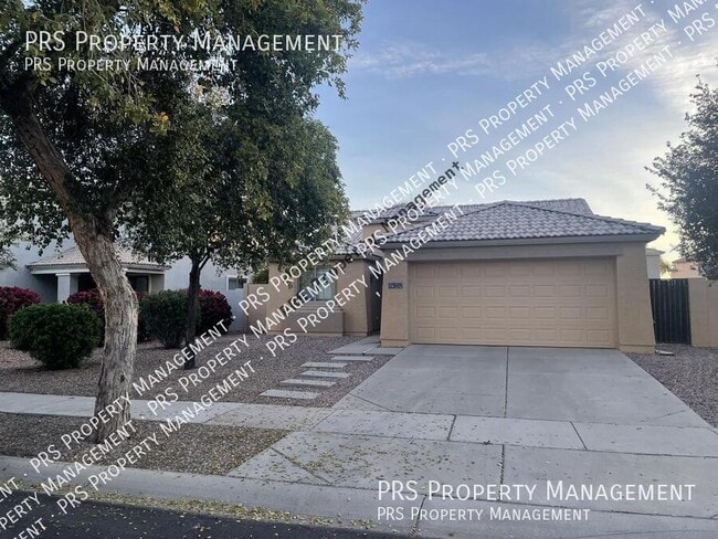 property at 3988 E Los Altos Dr