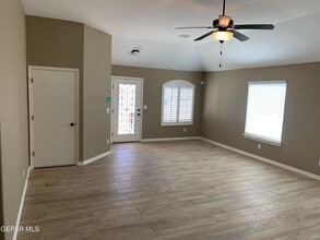 13668 Garforth Ave in Horizon City, TX - Building Photo - Building Photo