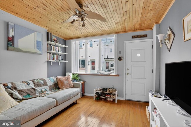 property at 416 E Flora St