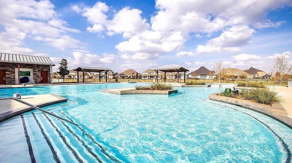 6818 Yellow Jessamine Ln in Katy, TX - Foto de edificio