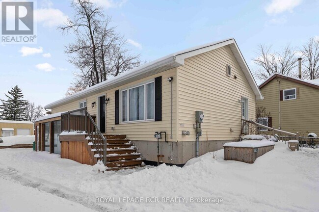 18637 Hurontario St in Caledon, ON - Building Photo - Building Photo