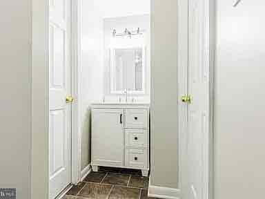 5460 Endicott Ln in Columbia, MD - Building Photo - Building Photo