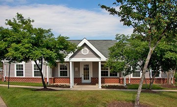 Woodland Creek in Fort Washington, MD - Foto de edificio - Building Photo