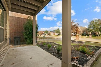 12212 Knots Ln in Frisco, TX - Building Photo - Building Photo
