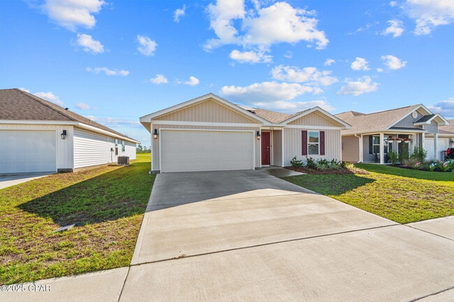 5132 Rivergrass Dr in Panama City, FL - Building Photo - Building Photo