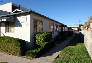 Chattin Apartments in Inglewood, CA - Building Photo - Building Photo