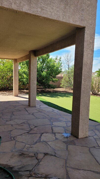 6019 Arrow Point Rd NW in Albuquerque, NM - Building Photo