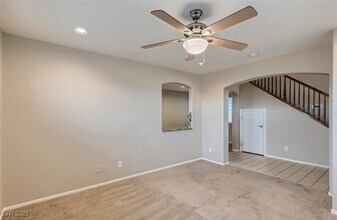 7404 Bewitching Ct in Las Vegas, NV - Building Photo - Building Photo