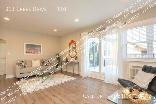 313 Creek Dr in St. Davids, PA - Building Photo - Building Photo