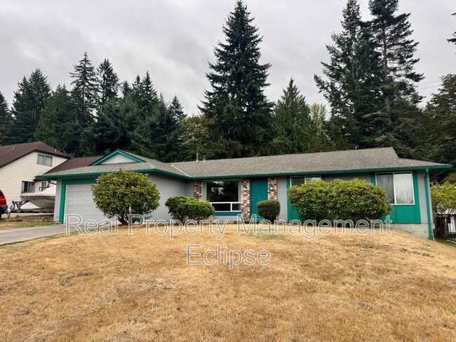 property at 13617 SE Fairwood Blvd