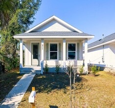 511 N C St in Pensacola, FL - Building Photo - Building Photo