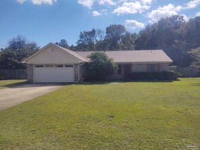 5851 Ibis Rd in Milton, FL - Building Photo - Building Photo