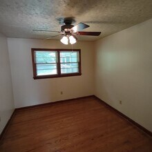 600 Broce Dr in Blacksburg, VA - Building Photo - Building Photo