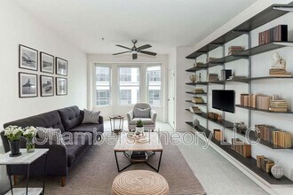 2665 Prosperity Ave in Fairfax, VA - Building Photo - Building Photo