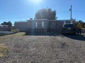 20659 E Quail Run Dr in Mayer, AZ - Building Photo