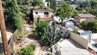 2160 Lake Shore Ave in Los Angeles, CA - Building Photo