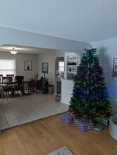 2110 Ohm Ave in Eau Claire, WI - Foto de edificio - Building Photo