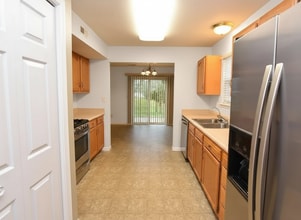 2307 Middle View Dr in Columbus, IN - Building Photo - Building Photo