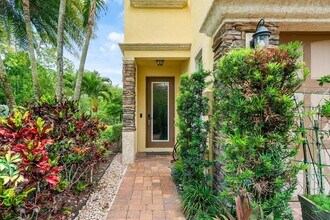 15820 Binks Pointe Ter in Wellington, FL - Building Photo - Building Photo