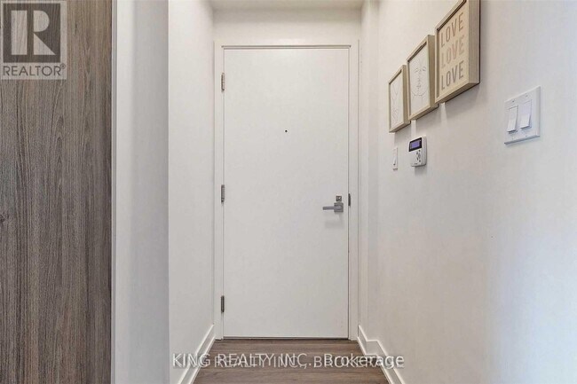 30 Ordnance St in Toronto, ON - Building Photo - Building Photo