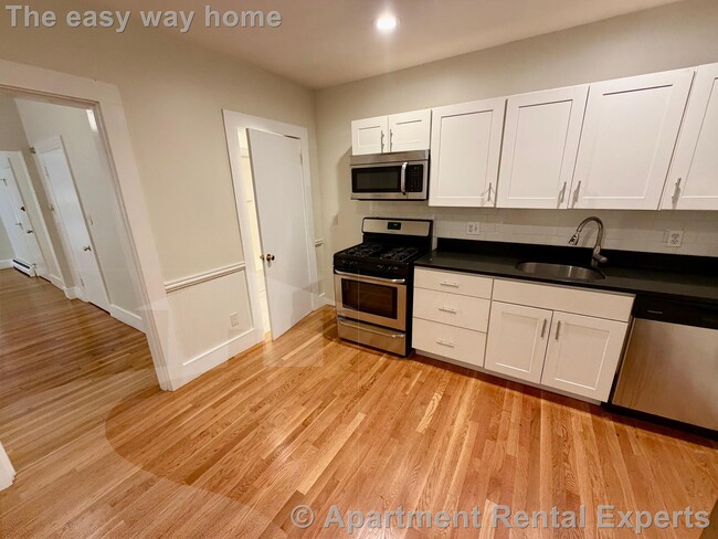 45 Florence St in Somerville, MA - Building Photo - Building Photo