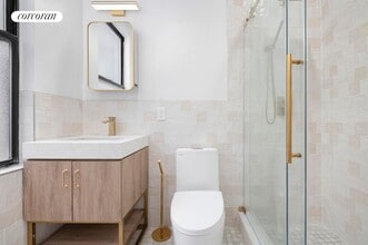 202 W 96th St in New York, NY - Building Photo - Building Photo