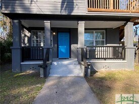 1000 W 53rd St in Savannah, GA - Building Photo