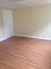 119 Pleasant St, Unit #3 in Gloucester, MA - Building Photo - Building Photo
