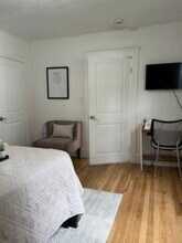 10 Cranch St in Quincy, MA - Foto de edificio - Building Photo