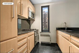 157 E 32nd St in New York, NY - Building Photo - Building Photo